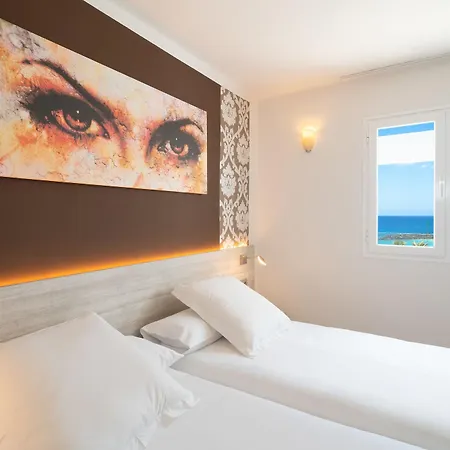 Aparthotel Galeon Playa