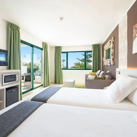 Galeon Playa Aparthotel