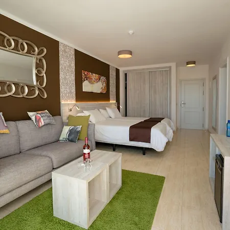 Aparthotel Galeon Playa 3*