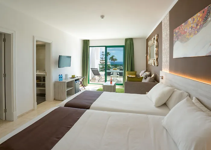 Lägenhetshotell Galeon Playa 3*