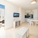 Lägenhetshotell Galeon Playa By Seasense 3*