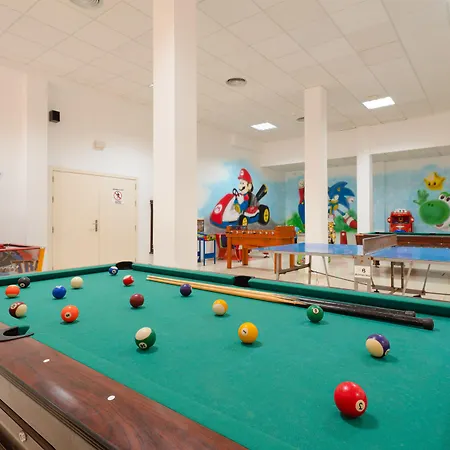 Hotel apartamentowy Galeon Playa