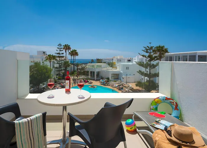 Galeon Playa Aparthotel